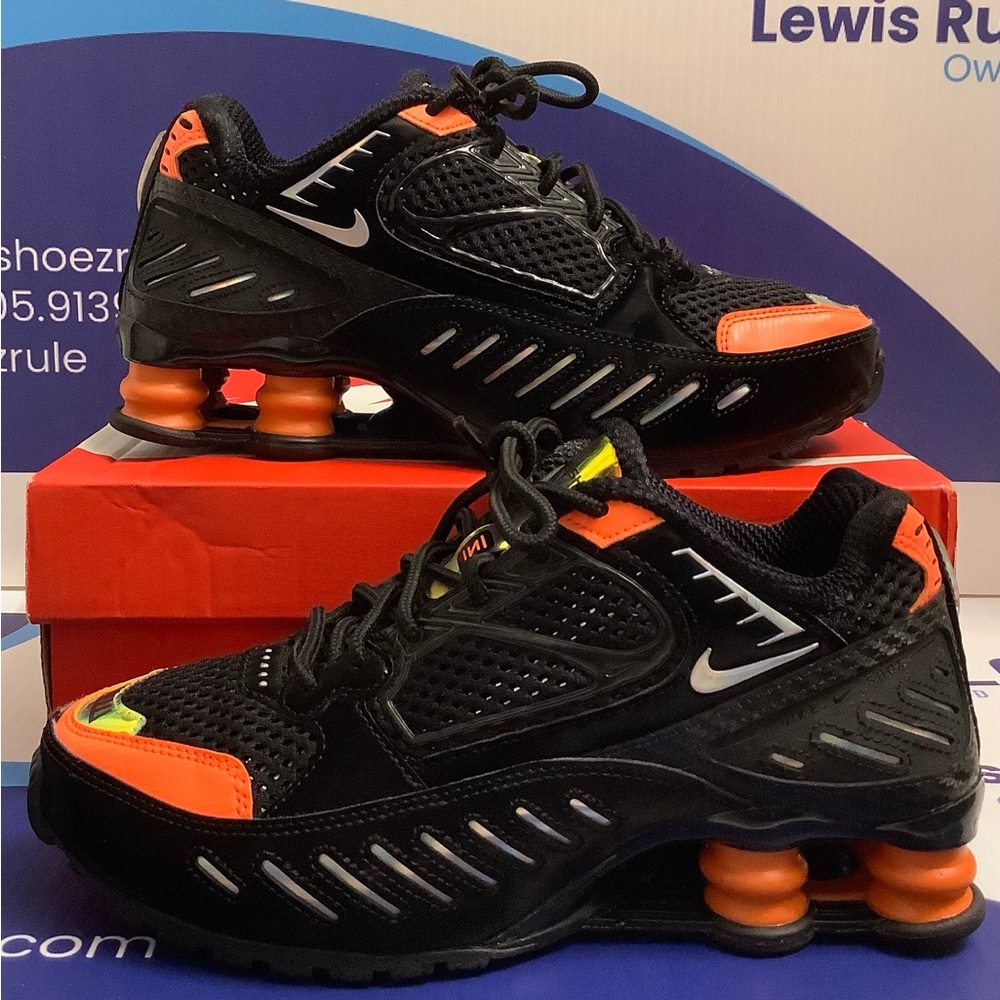 Nike Shox Enigma Hyper Crimson Women’s Size 6